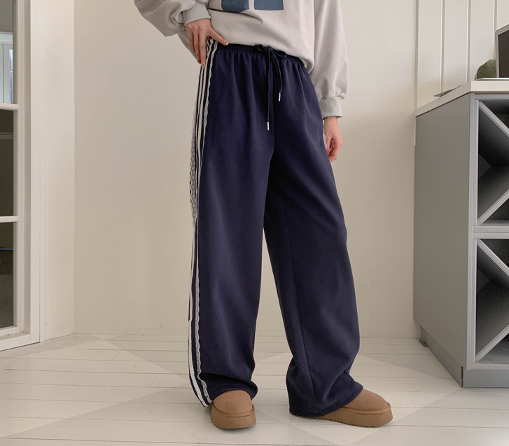 Vince Race Track String Wide Training Pants