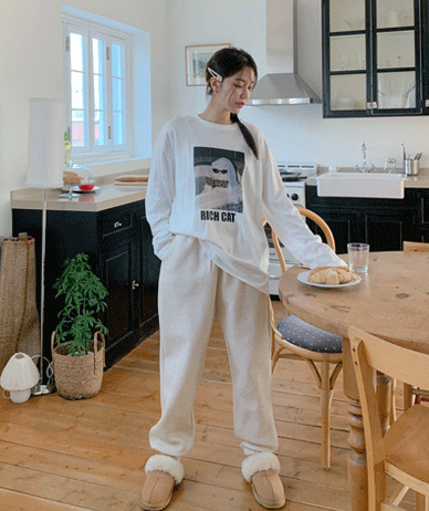 Milk Patch Napping Jogger Banding Training Pants