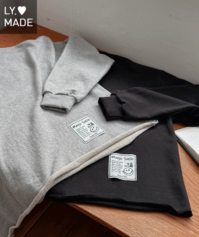 Smile Patch V-neck Deki Stitch Long-sleeve T-shirt