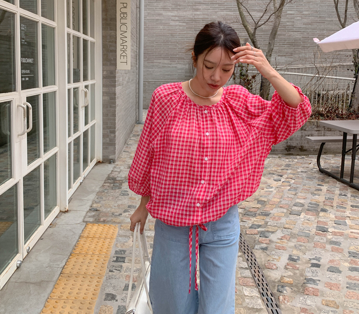 Tiny Check Shirred 3/4 Sleeve Blouse