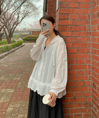 Faye Race Hood Windbreak Zip-up