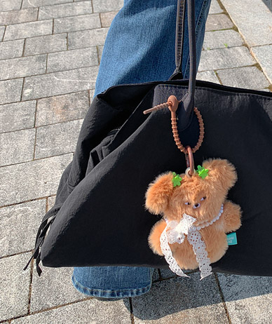 Wasabi Bear Race Necklace Keyring