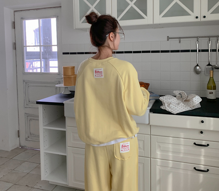 Number Patch Stitch Nagrang Sweatshirt