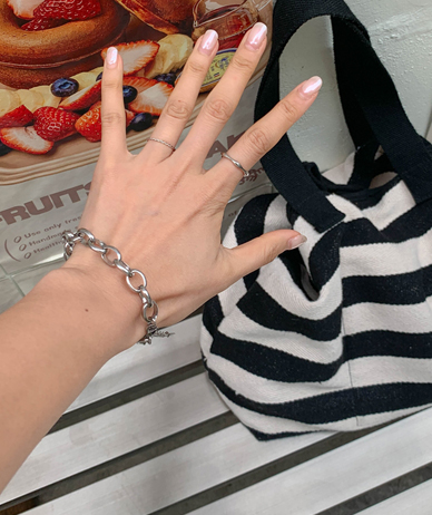 Boin surgical chain bracelet