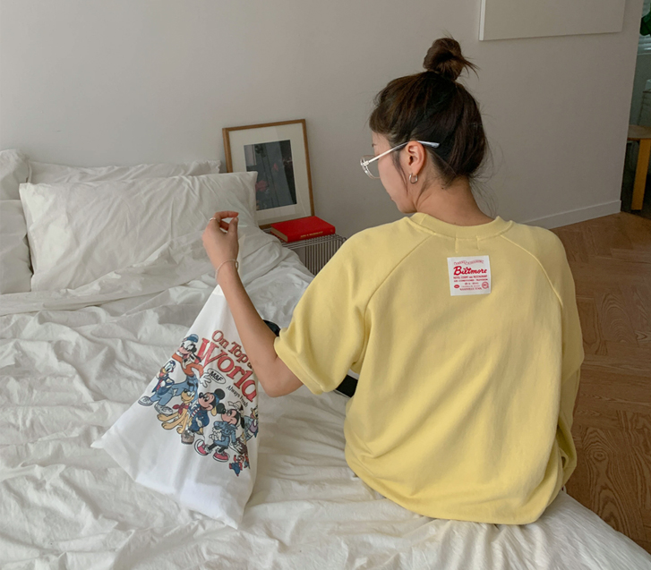 Number Patch Short-sleeve Sweatshirt