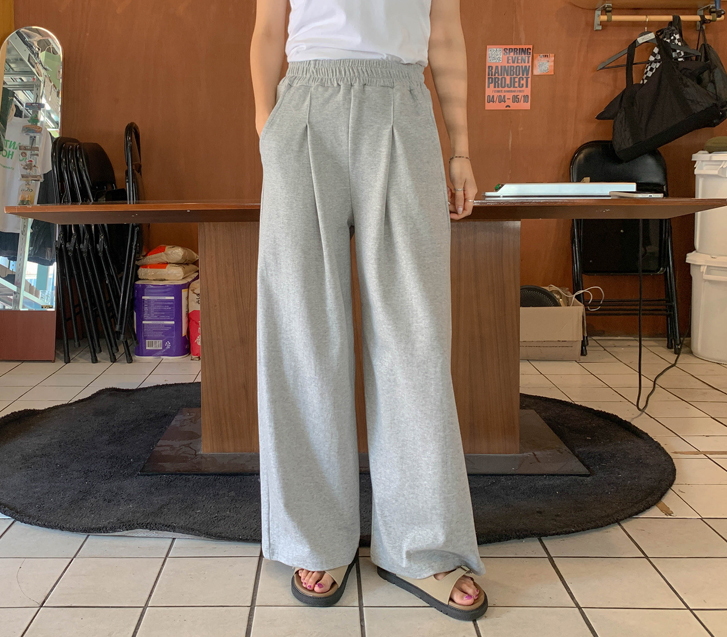 Yellow pintuck wide training pants