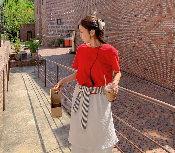 Low Eyelet Punching Short Sleeves T-shirt
