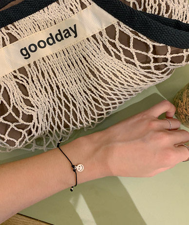 Coloring Smile Silver String Bracelet