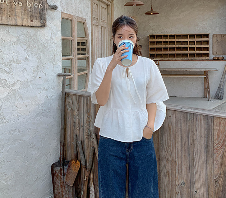 Bowknot, Pintuck, Short-sleeve Blouse