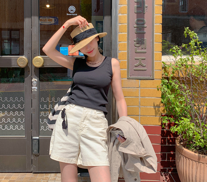 Selmi Slit Banding Shorts