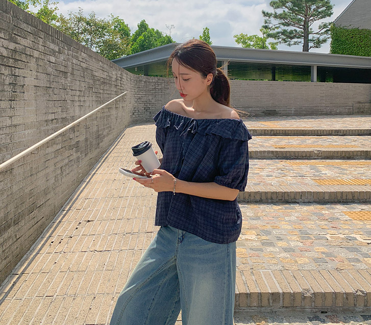 Cheroning Freel Check Blouse