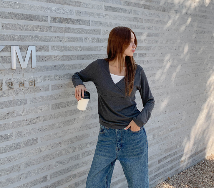 Lot layered color combination wrap t-shirt