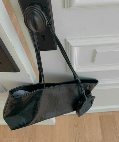 Mutt Pouch Shoulder Bag