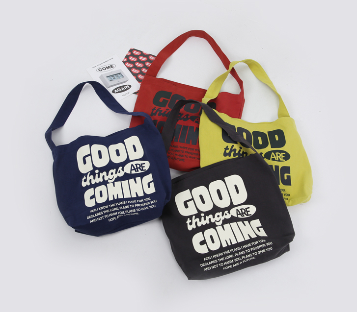 Good Coming Lettering Bag