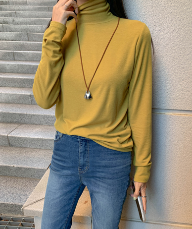 DN Corrugated mock turtleneck T-shirt
